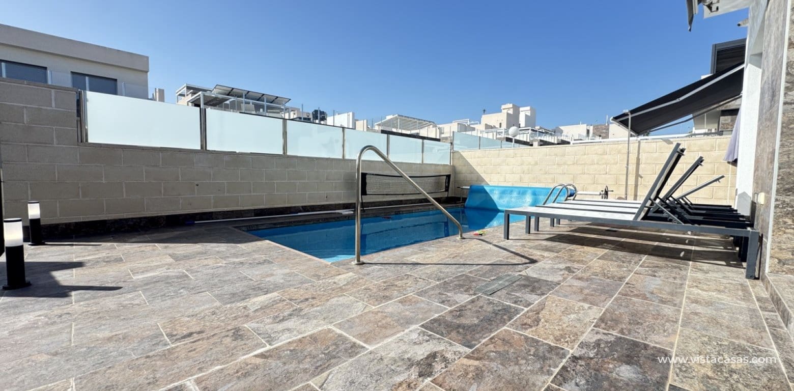 5 sypialnia Willa na sprzedaż w Villamartin - 480 000 € (Ref: 9639886)