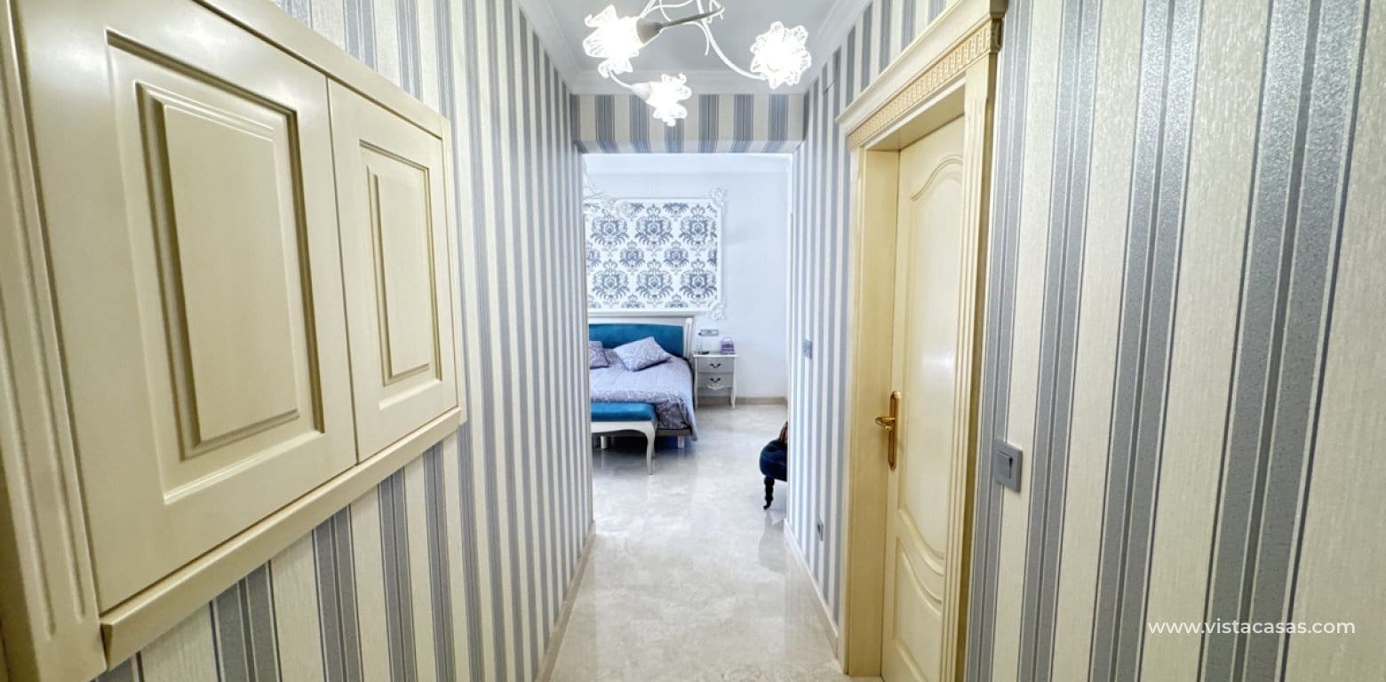 4 Zimmer Villa zu verkaufen in Cabo Roig - 1.700.000 € (Ref: 9639887)