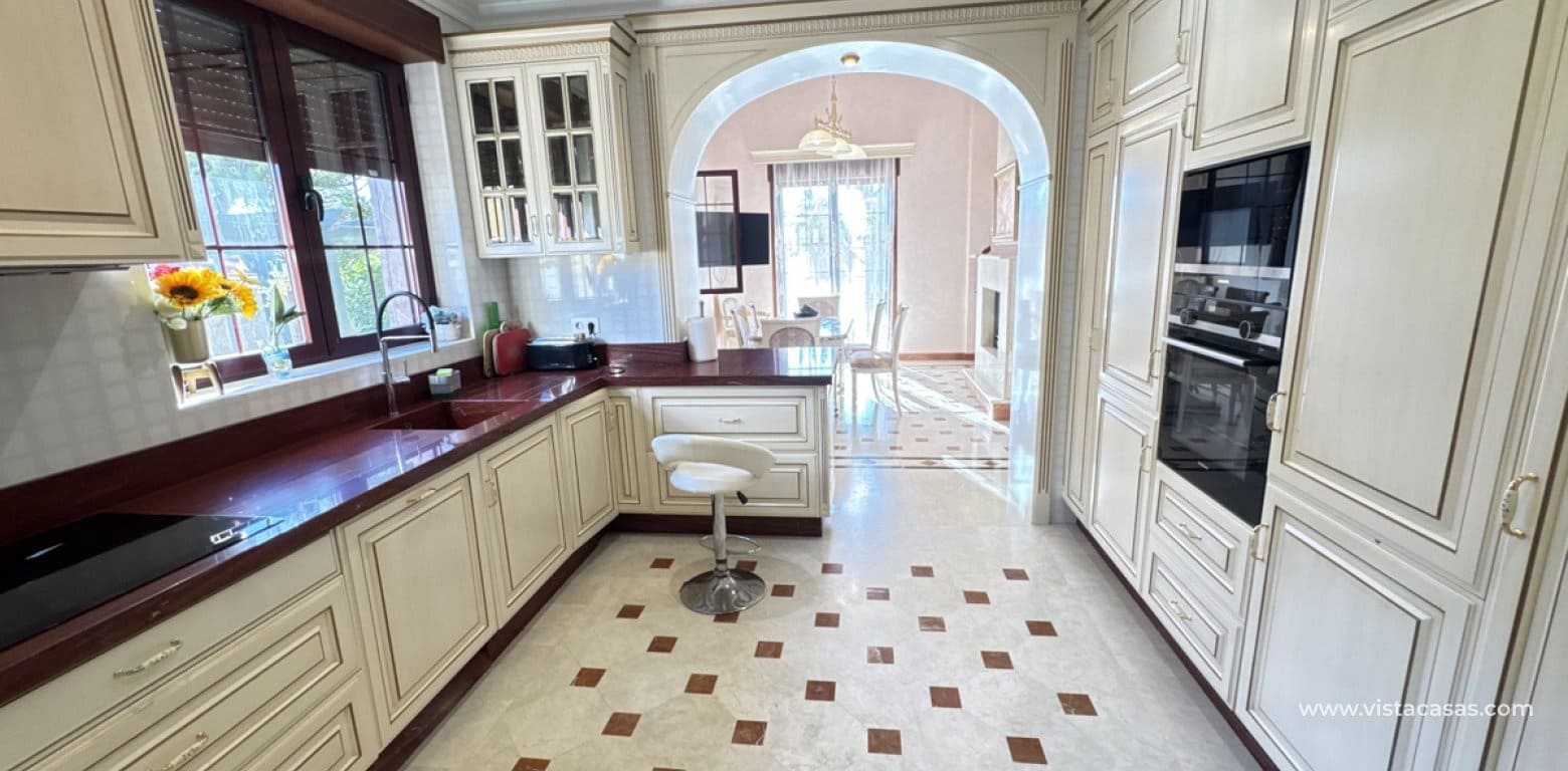 4 Zimmer Villa zu verkaufen in Cabo Roig - 1.700.000 € (Ref: 9639887)