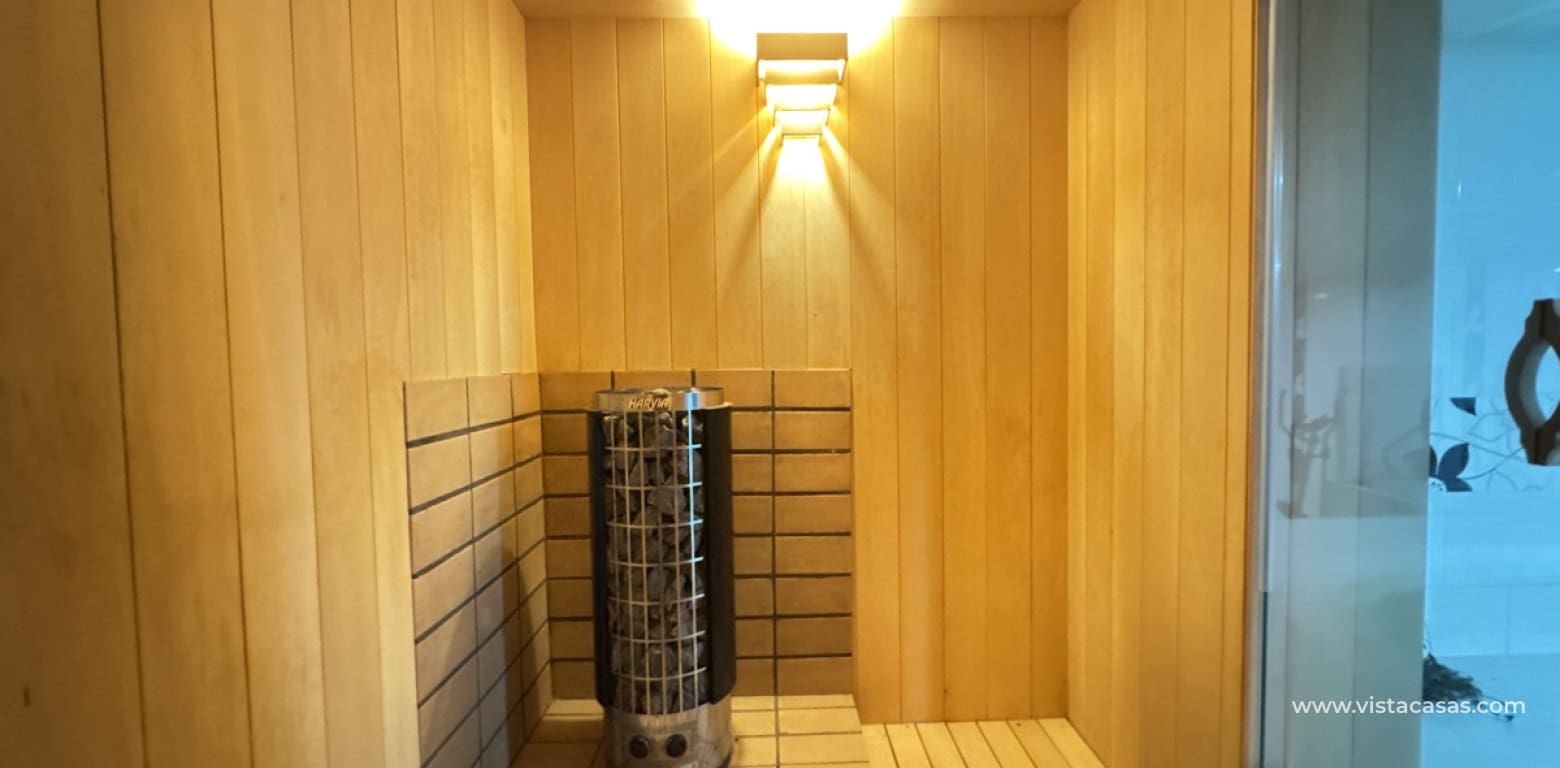 4 Zimmer Villa zu verkaufen in Cabo Roig - 1.700.000 € (Ref: 9639887)