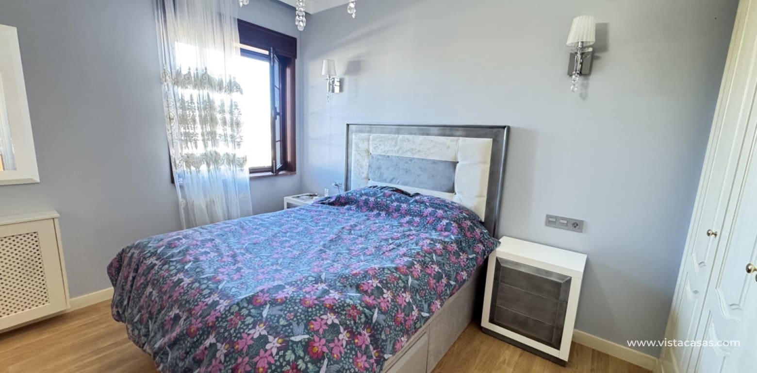 4 Zimmer Villa zu verkaufen in Cabo Roig - 1.700.000 € (Ref: 9639887)