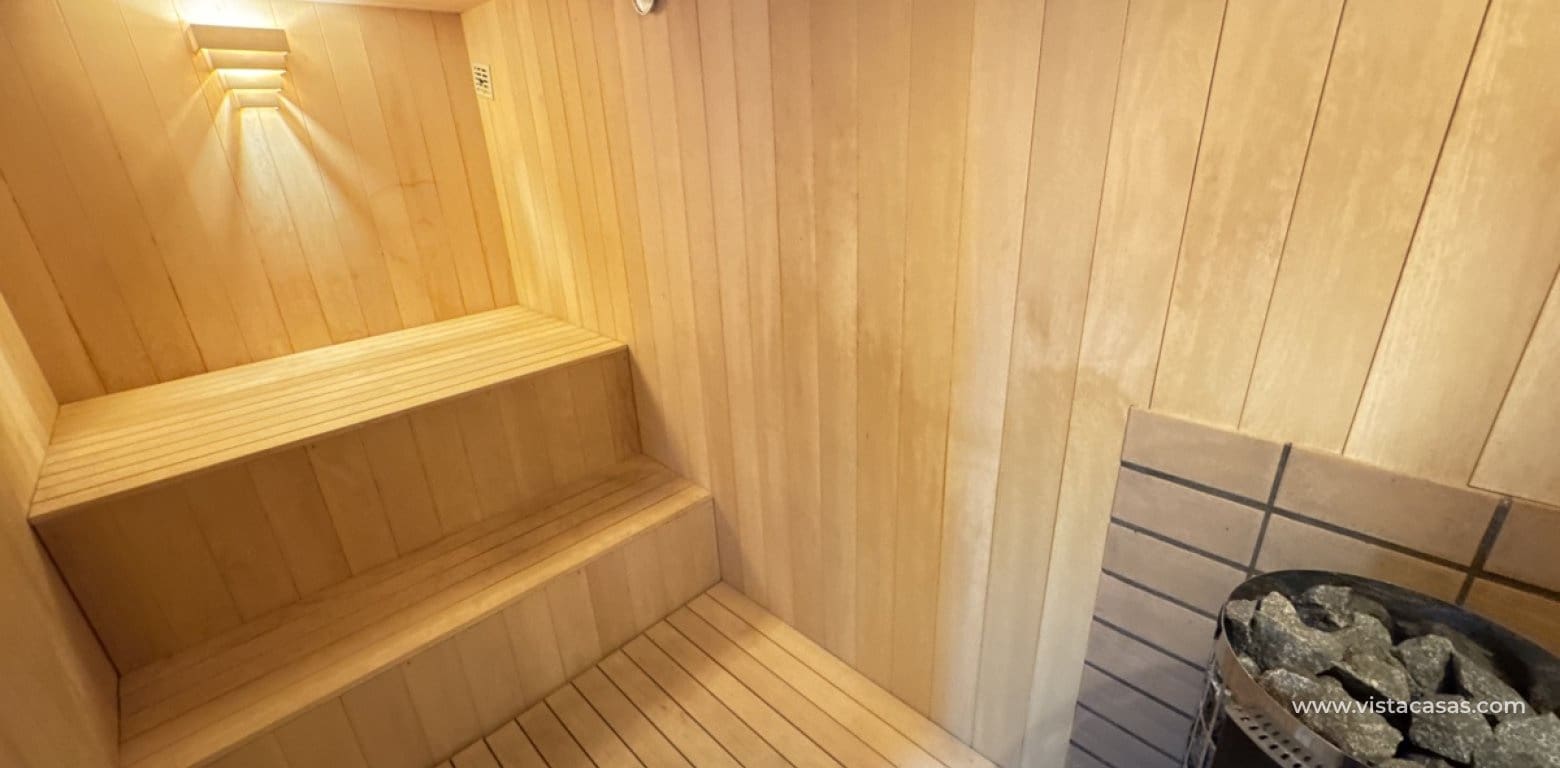 4 Zimmer Villa zu verkaufen in Cabo Roig - 1.700.000 € (Ref: 9639887)