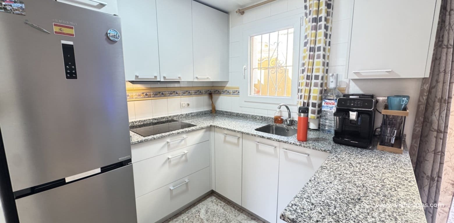 Casa de 2 habitaciones en Cabo Roig en venta - 219.000 € (Ref: 9639888)