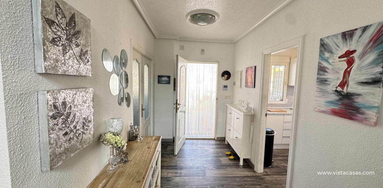 4 soveværelse Villa til salg i Ciudad Quesada - € 540.000 (Ref: 9639889)