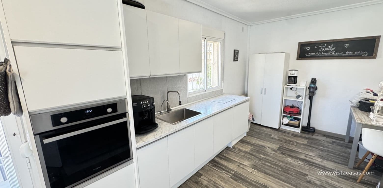 4 soveværelse Villa til salg i Ciudad Quesada - € 540.000 (Ref: 9639889)