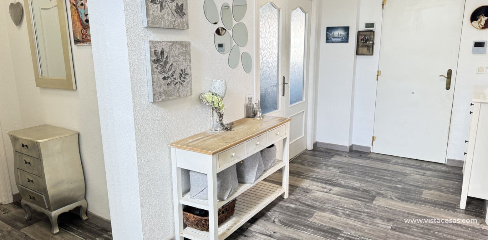 4 soveværelse Villa til salg i Ciudad Quesada - € 540.000 (Ref: 9639889)