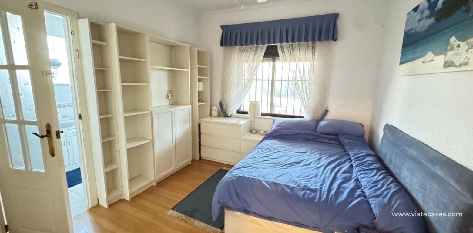 3 slaapkamer Villa te koop in Cabo Roig - € 850.000 (Ref: 9639890)