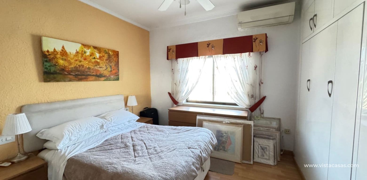 3 slaapkamer Villa te koop in Cabo Roig - € 850.000 (Ref: 9639890)