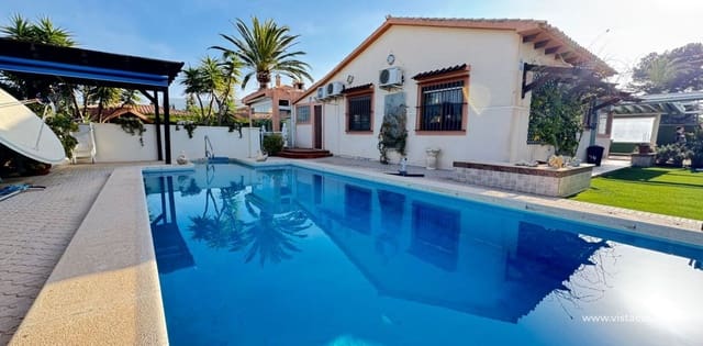 3 slaapkamer Villa te koop in Cabo Roig, Orihuela - € 850.000 (Ref: 9639890)