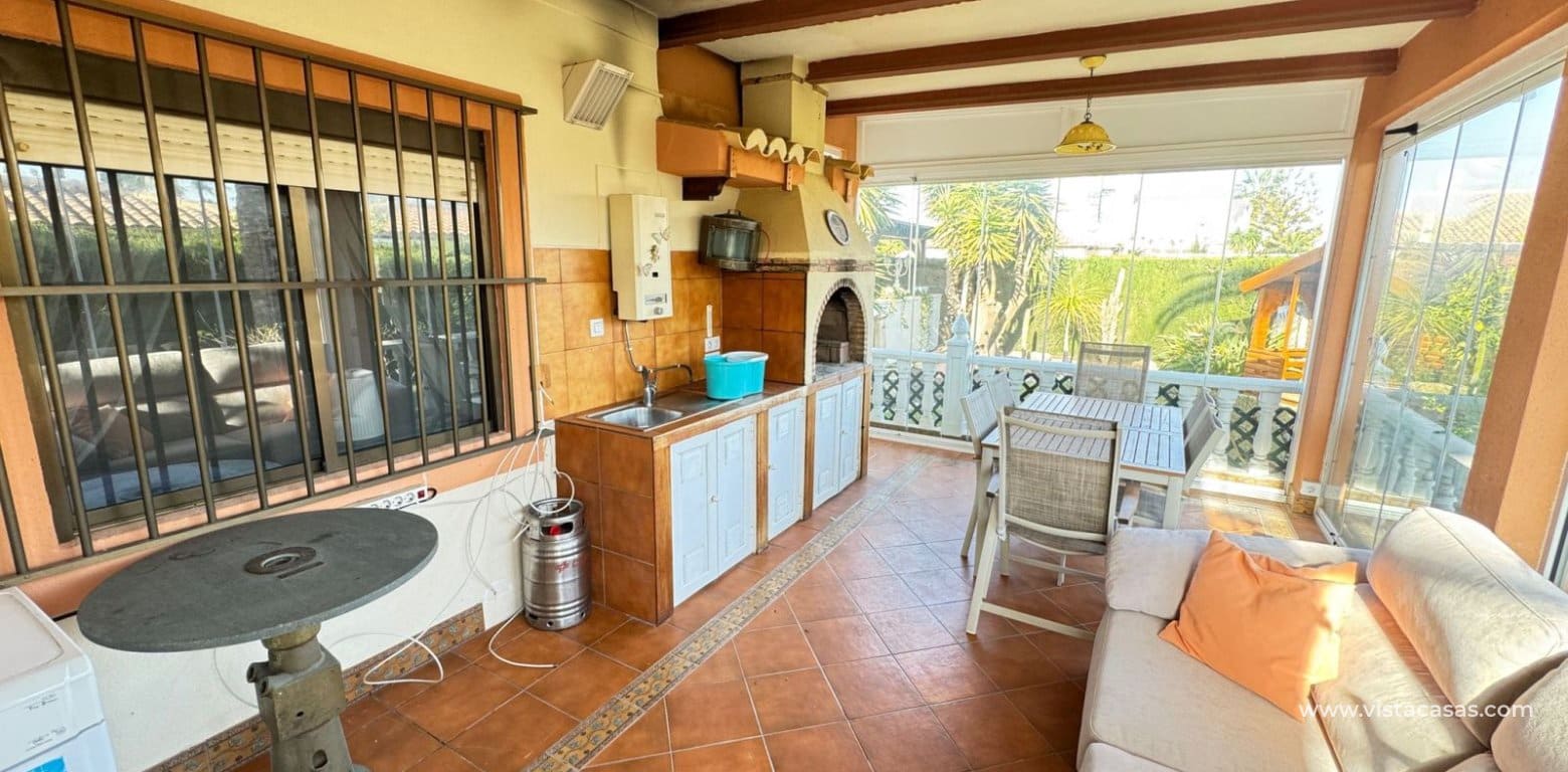 3 slaapkamer Villa te koop in Cabo Roig - € 850.000 (Ref: 9639890)