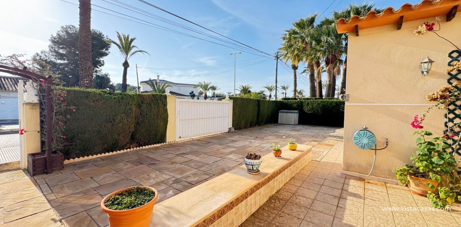 3 slaapkamer Villa te koop in Cabo Roig - € 850.000 (Ref: 9639890)