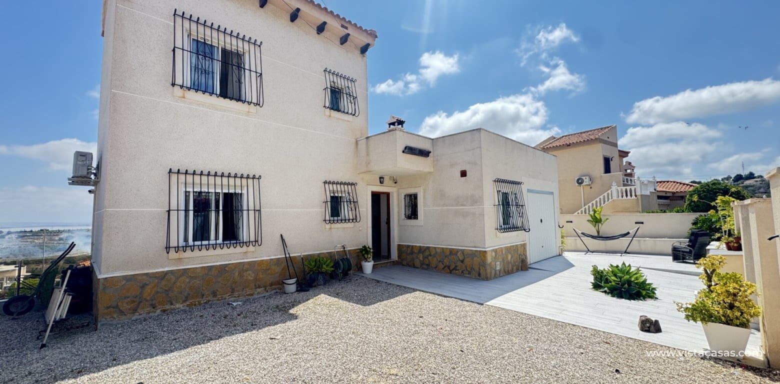 Chalet de 5 habitaciones en San Miguel de Salinas en venta - 599.999 € (Ref: 9639891)
