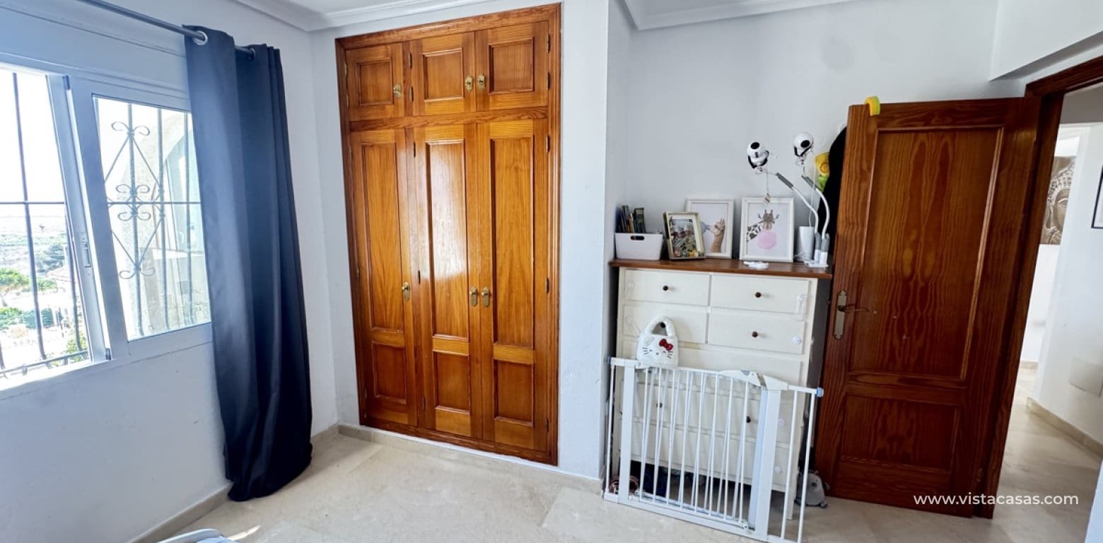 Chalet de 5 habitaciones en San Miguel de Salinas en venta - 599.999 € (Ref: 9639891)