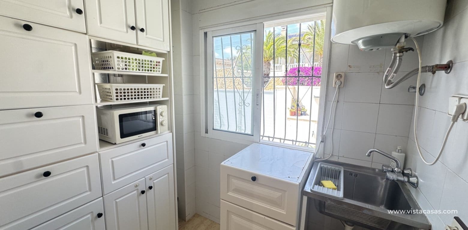 Chalet de 5 habitaciones en San Miguel de Salinas en venta - 599.999 € (Ref: 9639891)