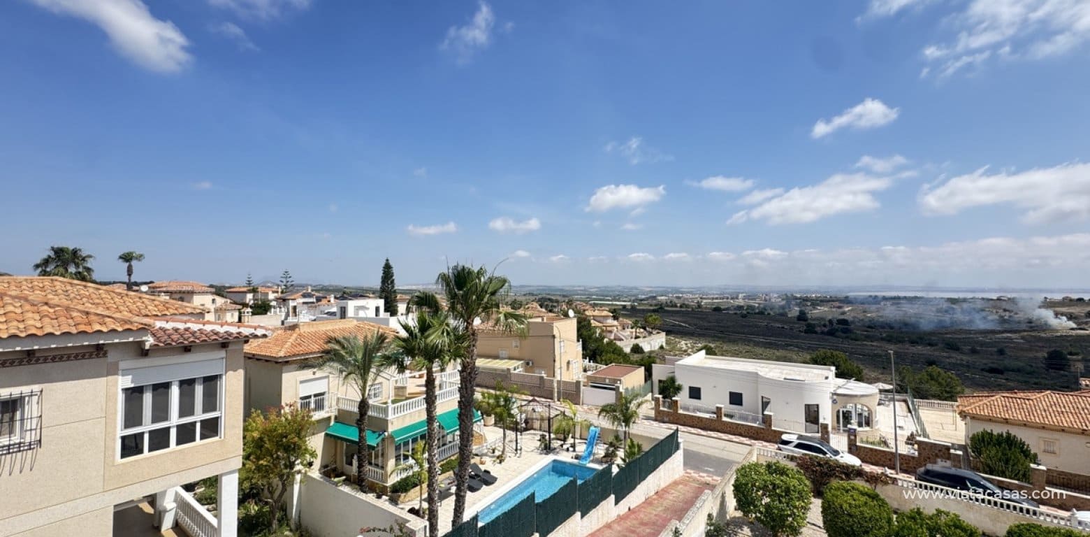 Chalet de 5 habitaciones en San Miguel de Salinas en venta - 599.999 € (Ref: 9639891)