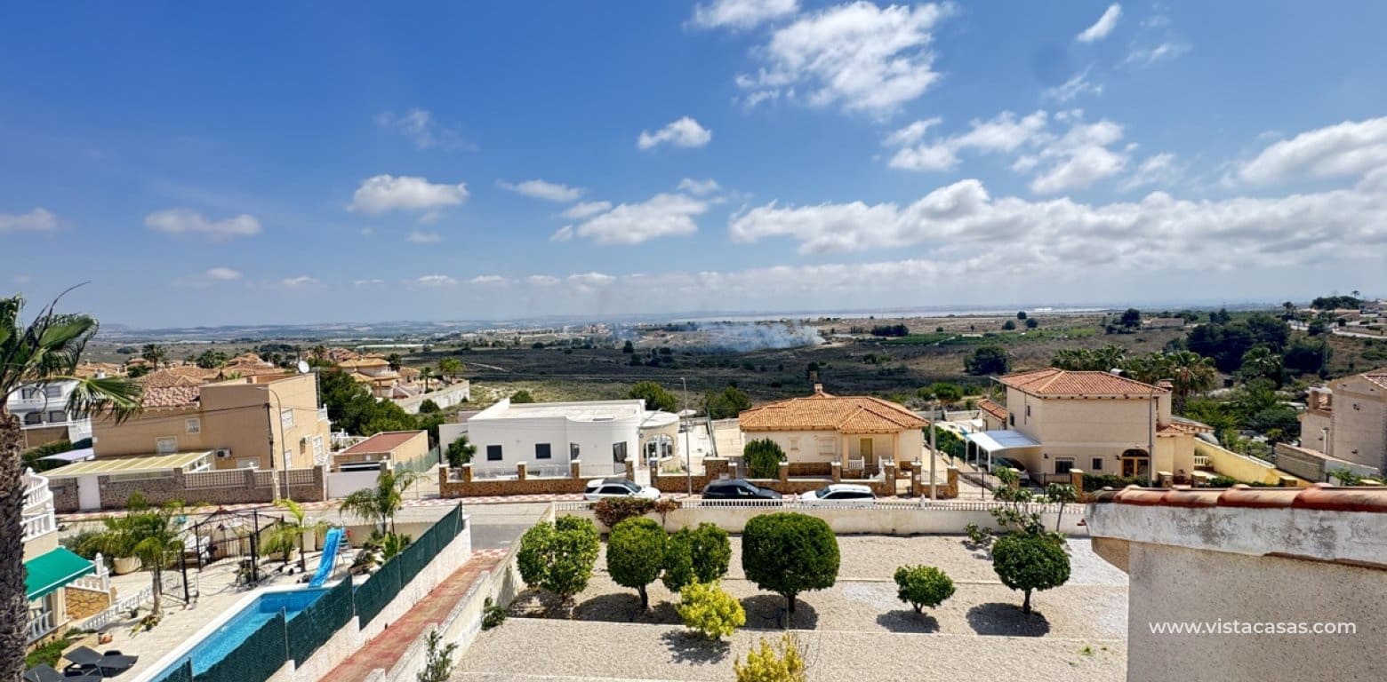 Chalet de 5 habitaciones en San Miguel de Salinas en venta - 599.999 € (Ref: 9639891)