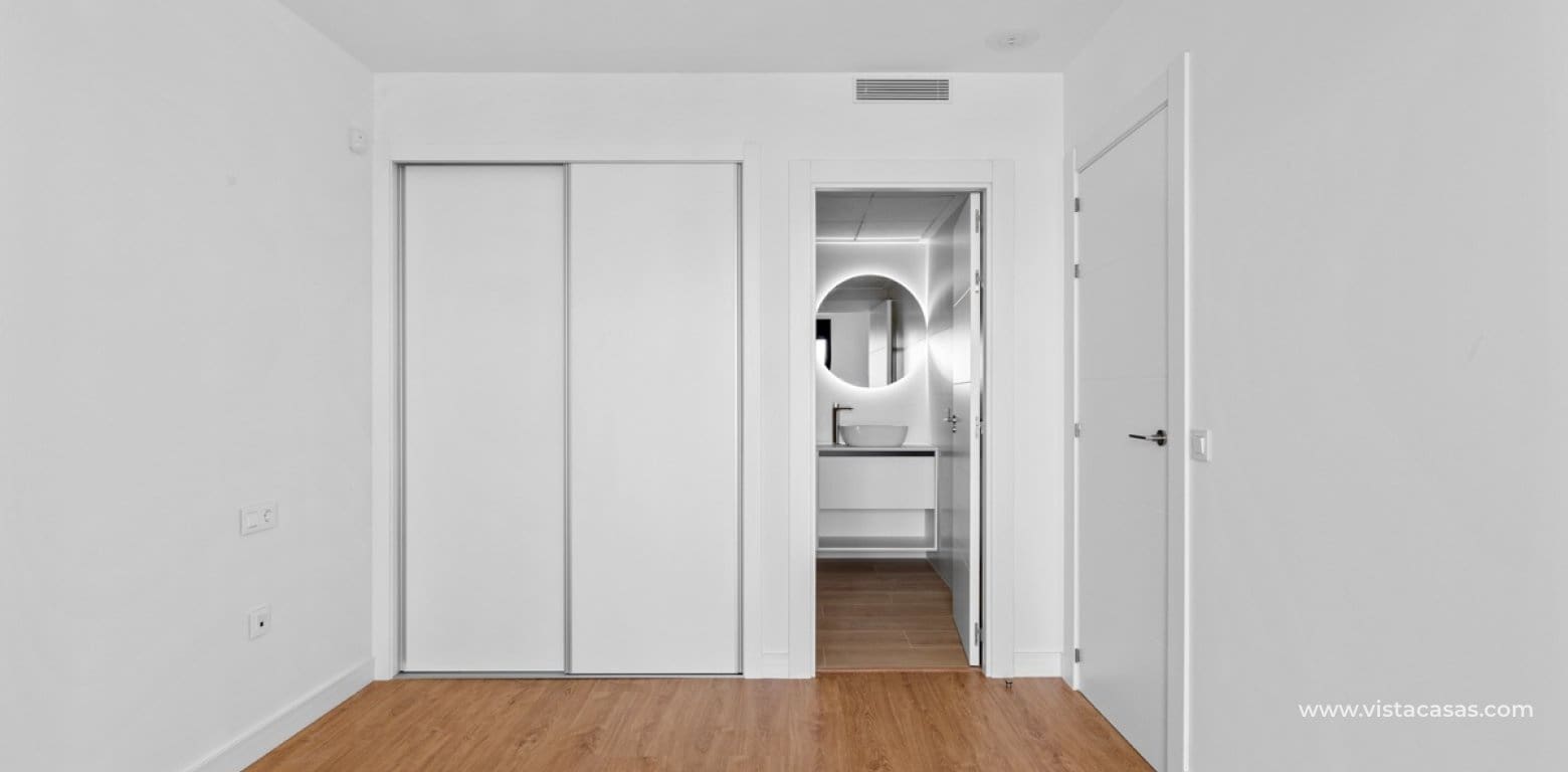 2 quarto Apartamento para venda em Villamartin - 339 000 € (Ref: 9639892)