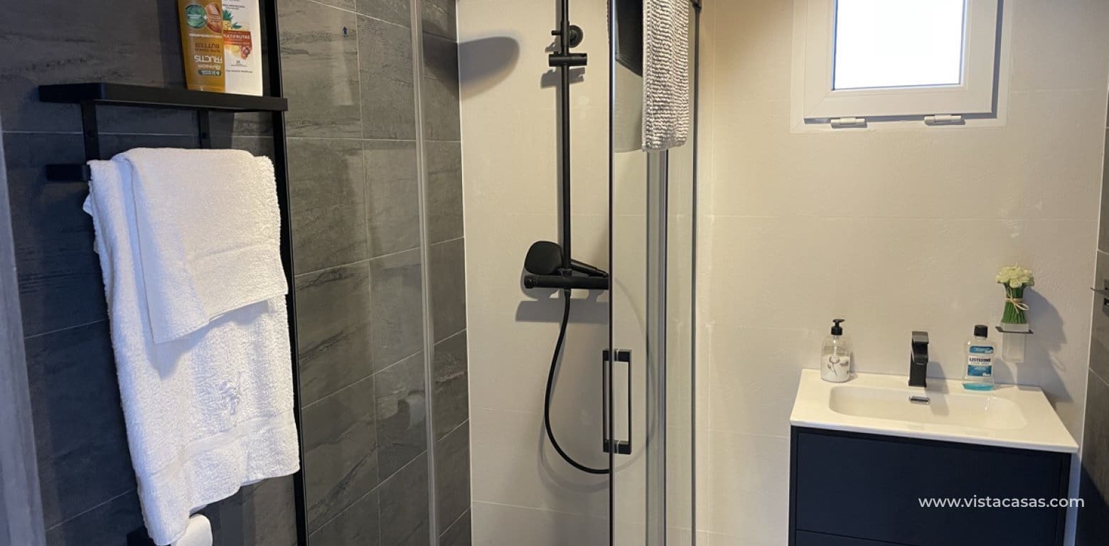 Chalet de 4 habitaciones en Los Balcones en venta - 599.000 € (Ref: 9639894)