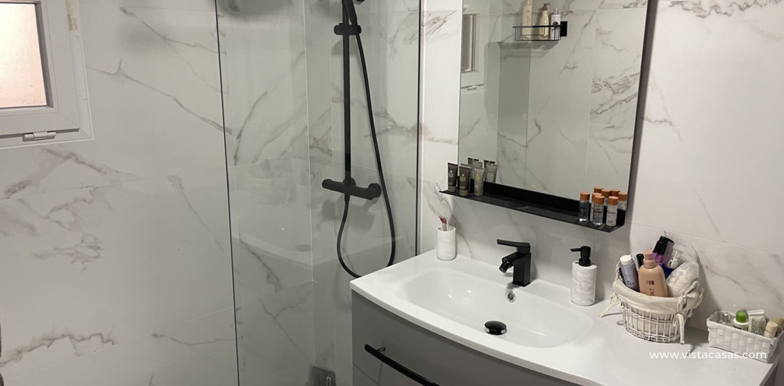 Chalet de 4 habitaciones en Los Balcones en venta - 599.000 € (Ref: 9639894)