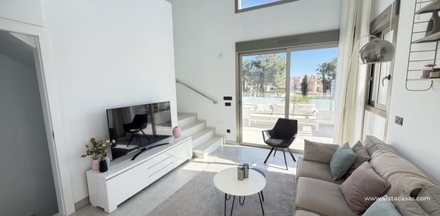 Chalet de 4 habitaciones en Villamartin, Orihuela en venta - 595.000 € (Ref: 9639896)