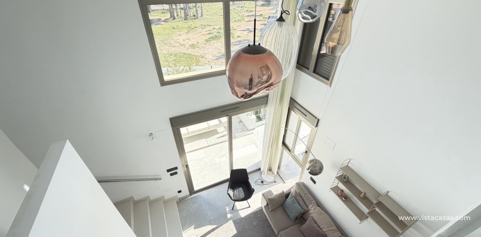 Chalet de 4 habitaciones en Villamartin en venta - 595.000 € (Ref: 9639896)