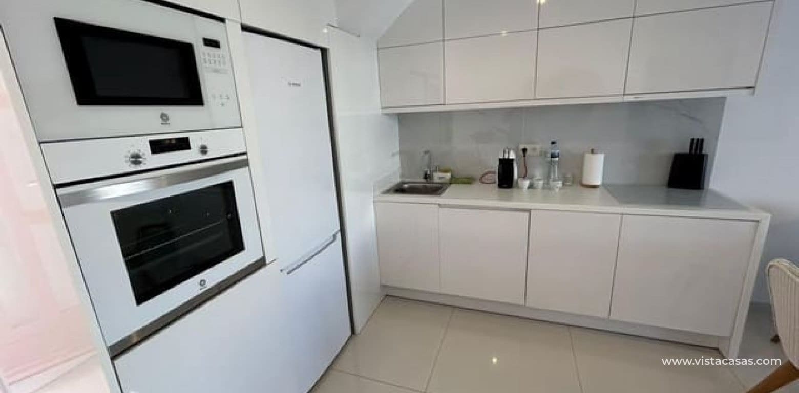 2 slaapkamer Appartement te koop in Torre de la Horadada - € 369.900 (Ref: 9639898)