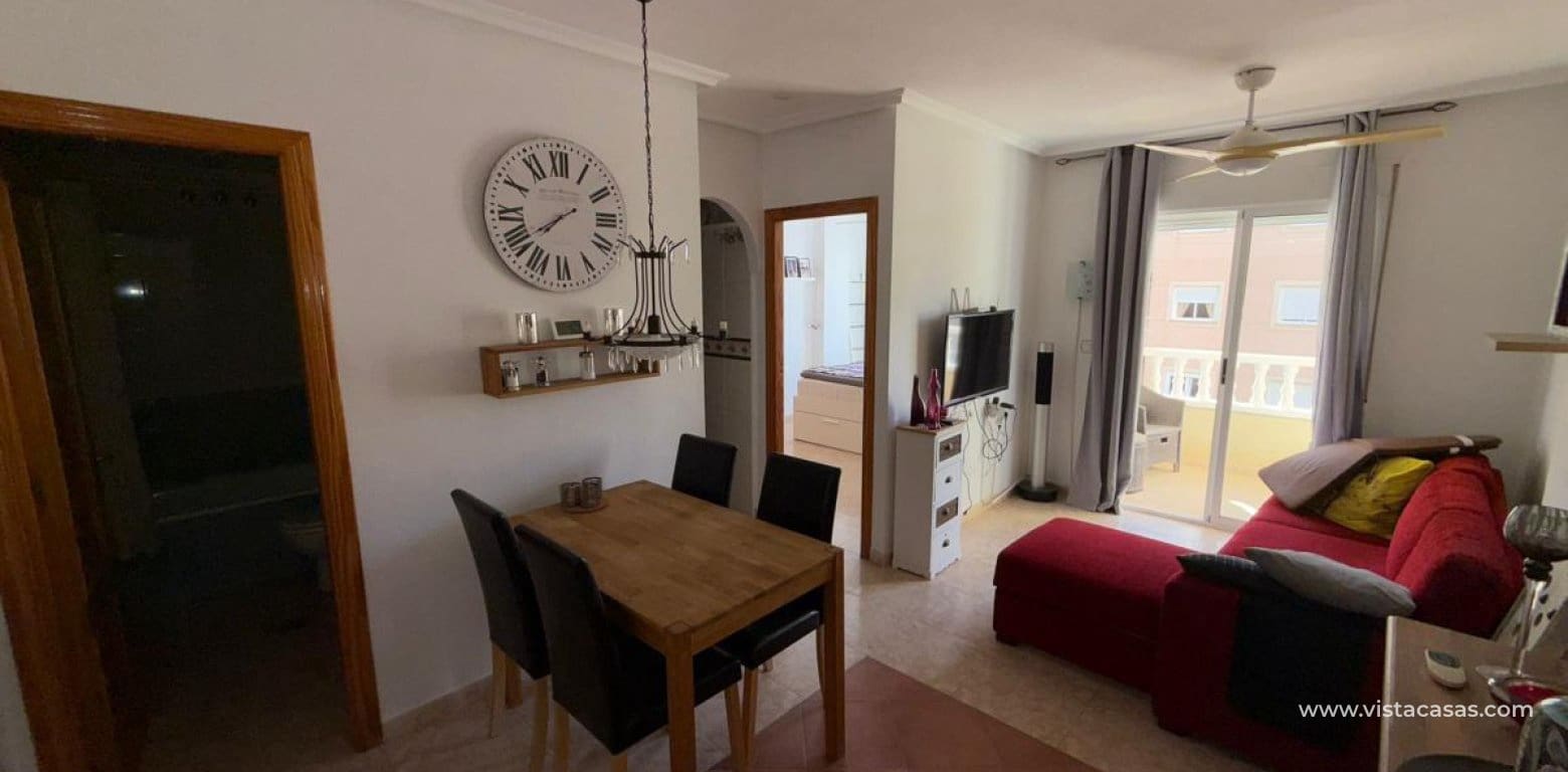 1 slaapkamer Appartement te koop in Torrevieja - € 109.999 (Ref: 9639899)