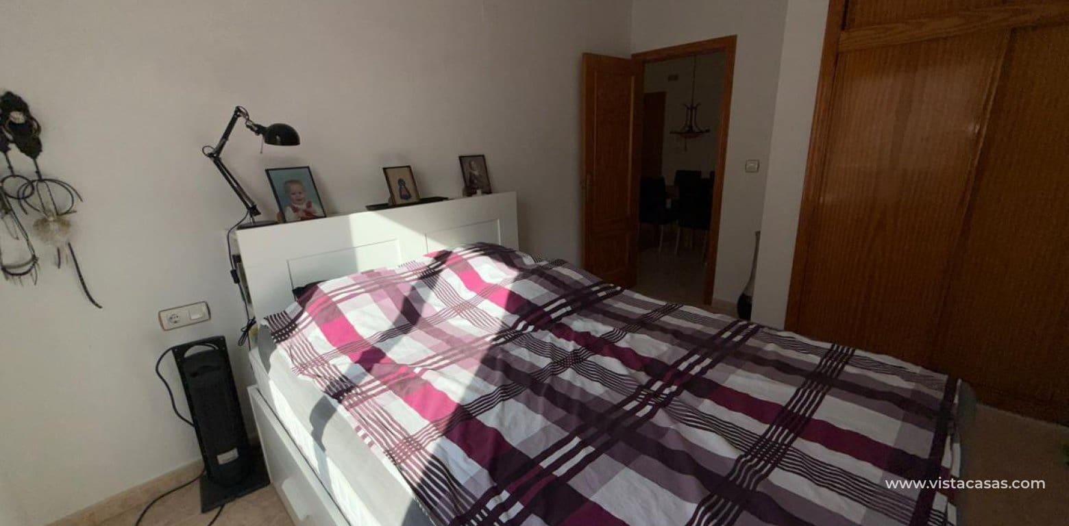 1 slaapkamer Appartement te koop in Torrevieja - € 109.999 (Ref: 9639899)