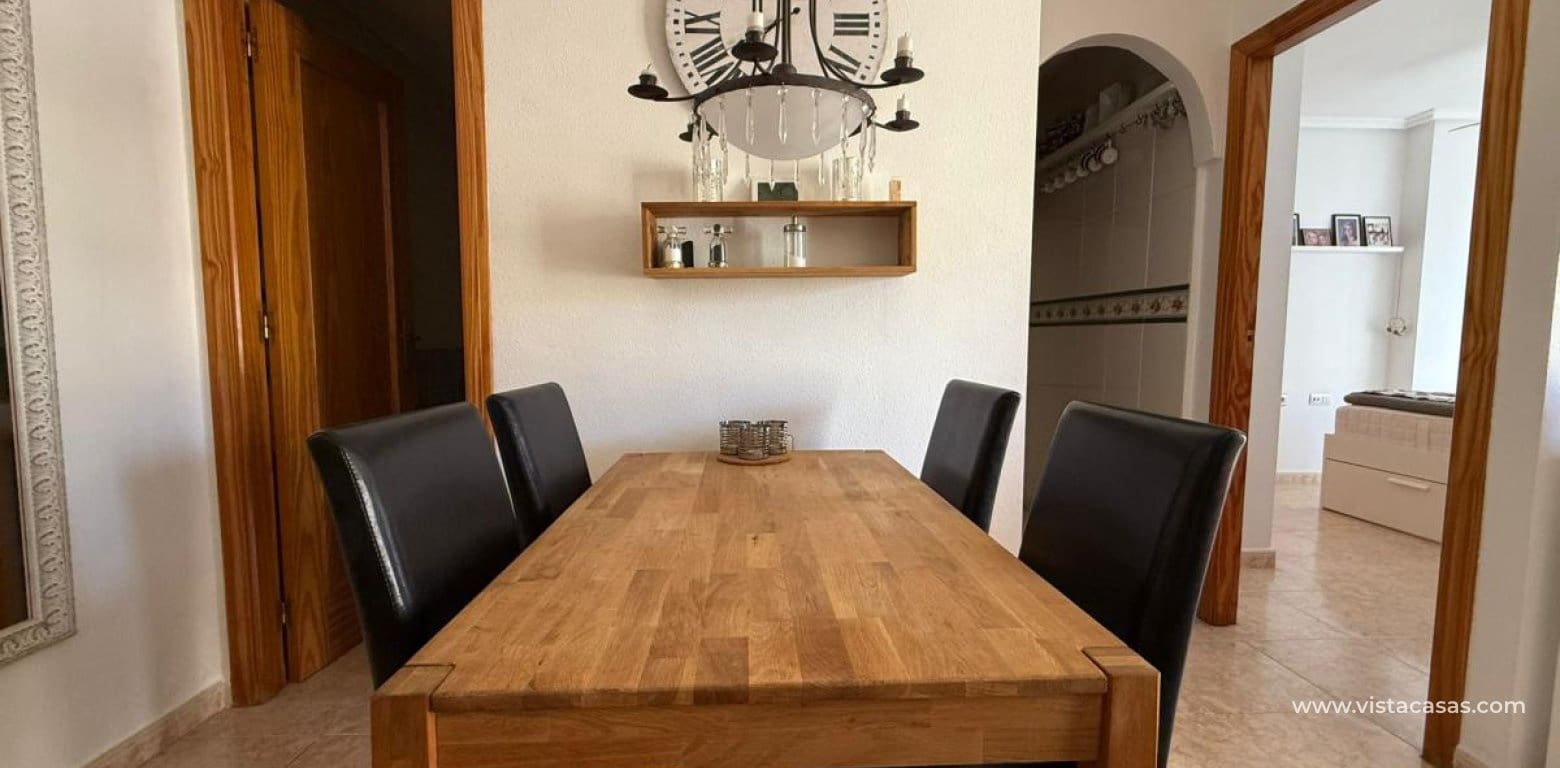 1 slaapkamer Appartement te koop in Torrevieja - € 109.999 (Ref: 9639899)