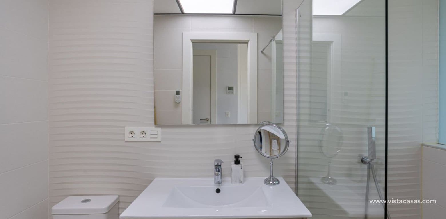 3 bedroom Villa for sale in Benijofar - € 439,900 (Ref: 9639906)