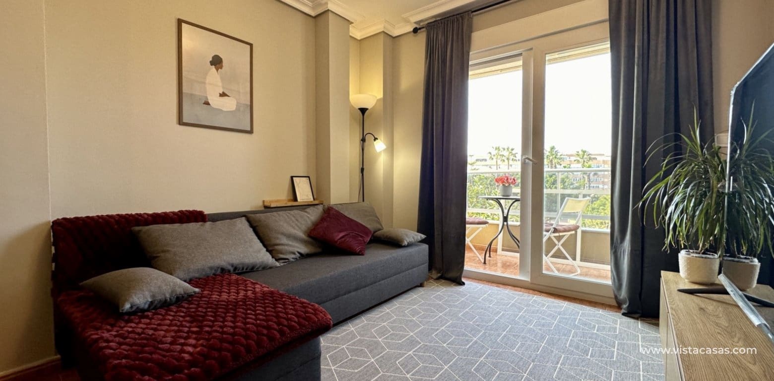 Lägenhet till salu i Torrevieja - 139 000 € (Ref: 9640582)