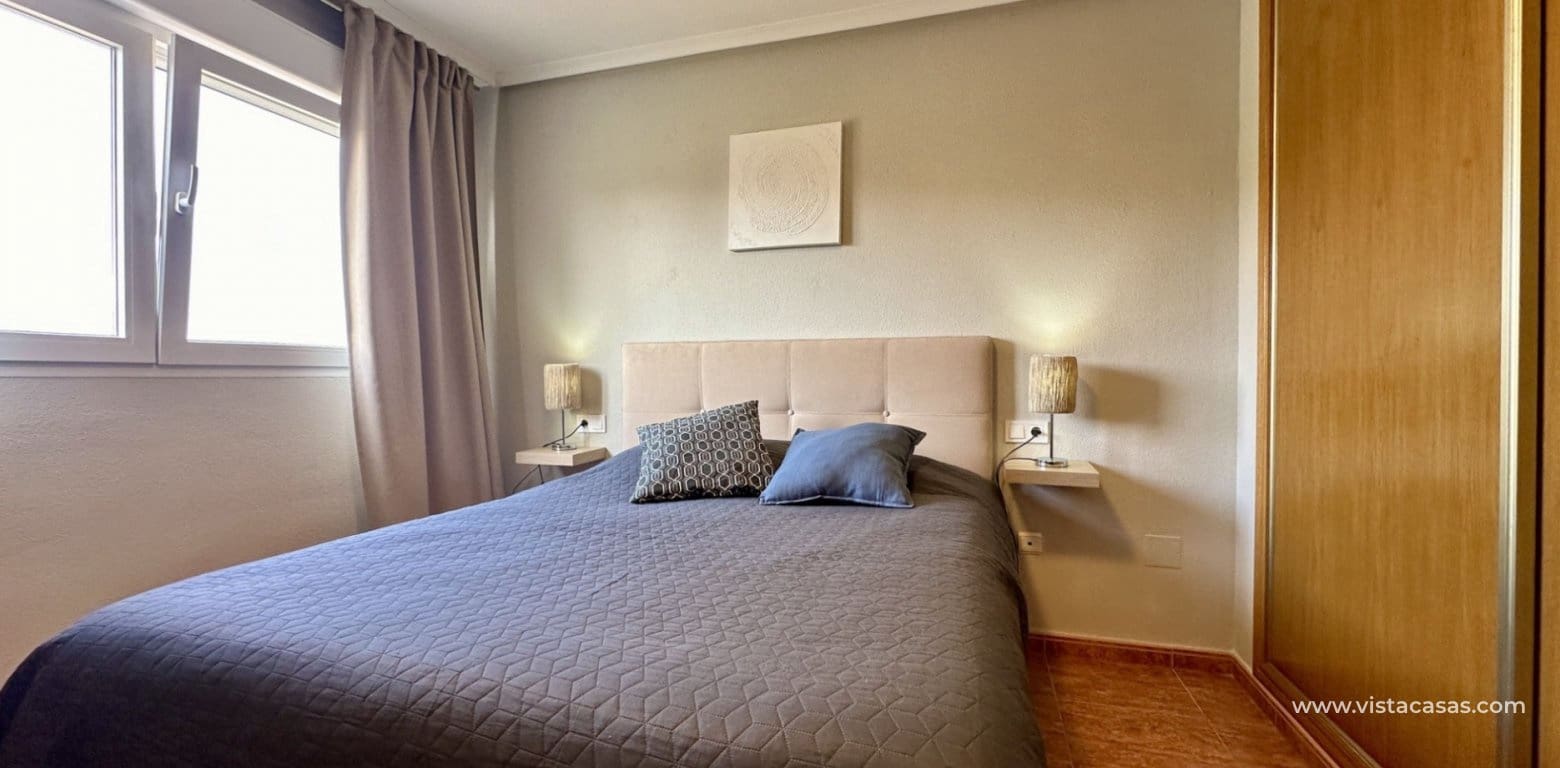 Lägenhet till salu i Torrevieja - 139 000 € (Ref: 9640582)