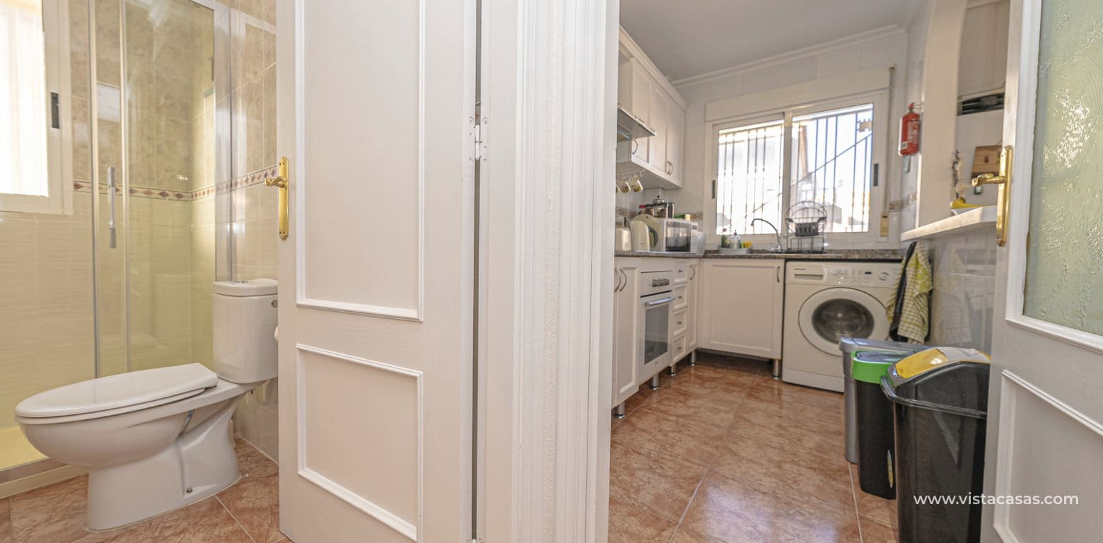 Casa de 3 habitaciones en Cabo Roig en venta - 239.000 € (Ref: 9650338)