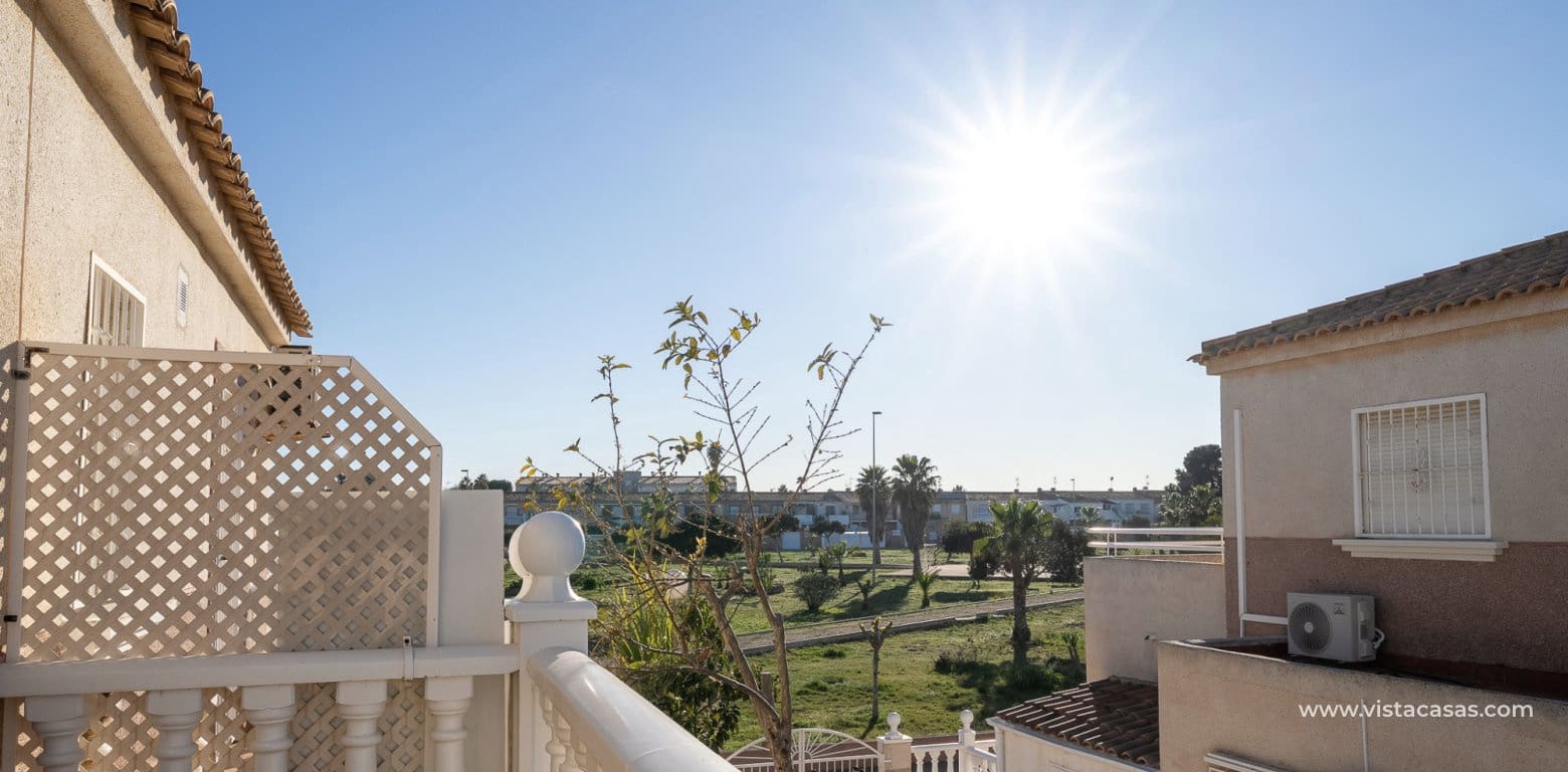 Casa de 3 habitaciones en Cabo Roig en venta - 239.000 € (Ref: 9650338)