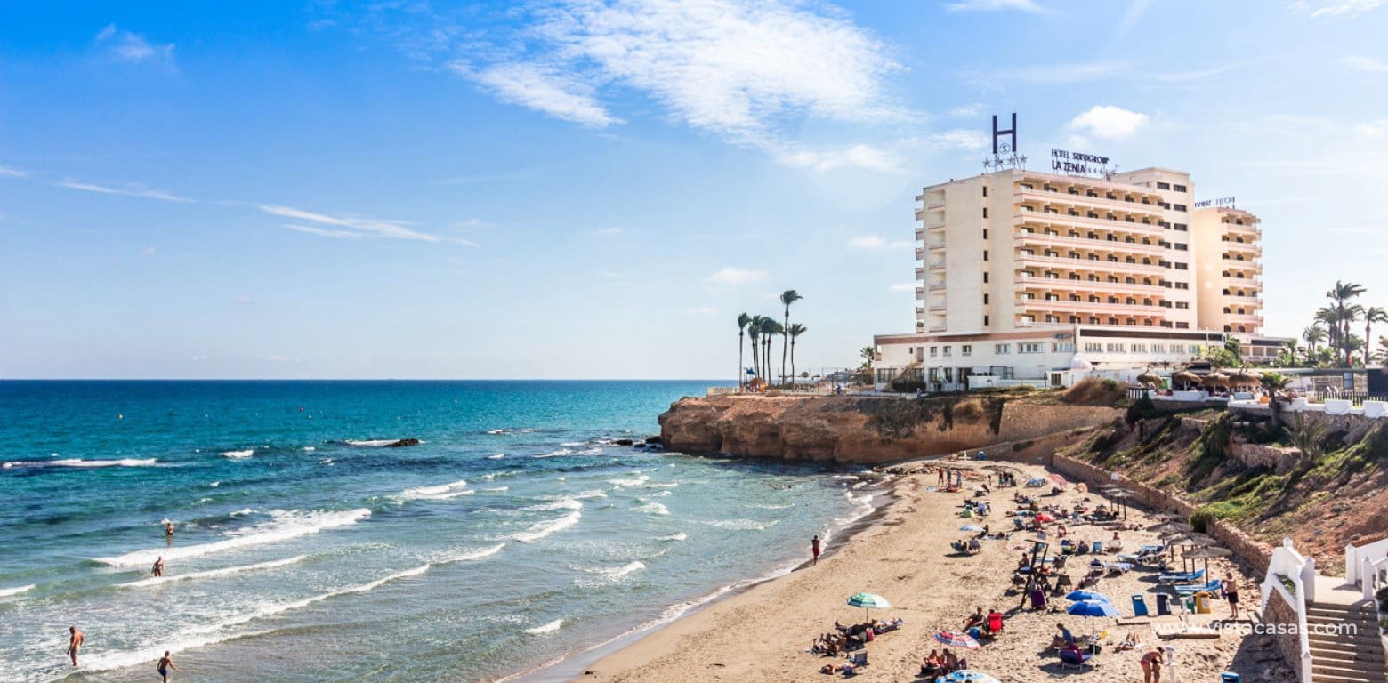 Casa de 3 habitaciones en Cabo Roig en venta - 239.000 € (Ref: 9650338)