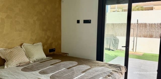 3 makuuhuone Huvila myytävänä paikassa Cabo Roig, Orihuela - 359 000 € (Ref: 9650653)