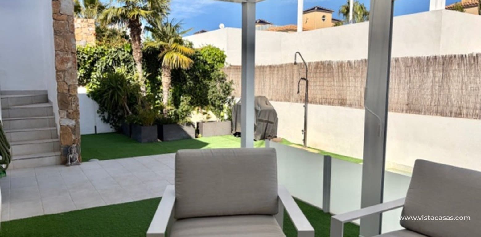 3 makuuhuone Huvila myytävänä paikassa Cabo Roig - 359 000 € (Ref: 9650653)