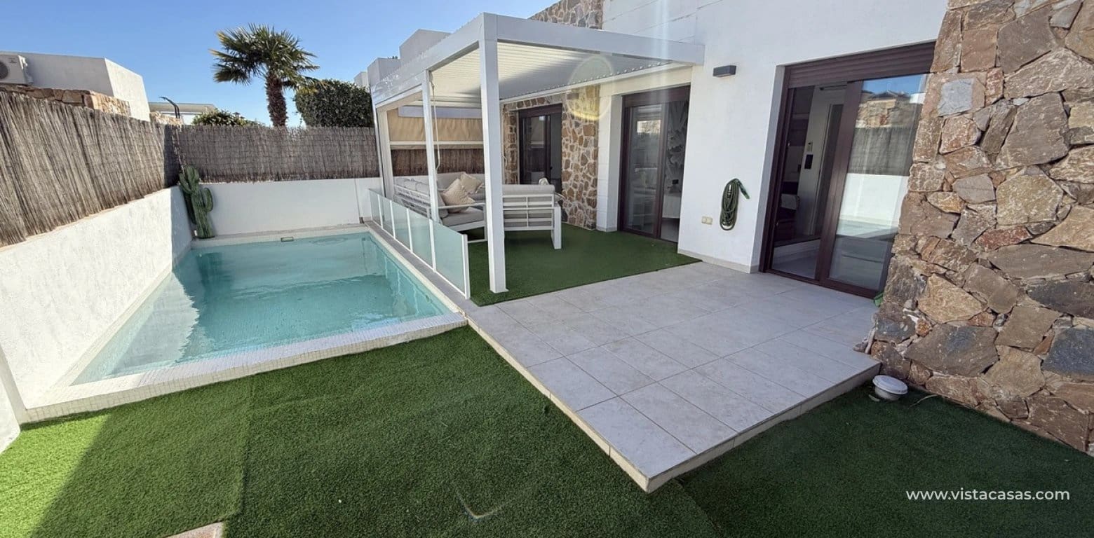 3 makuuhuone Huvila myytävänä paikassa Cabo Roig - 359 000 € (Ref: 9650653)