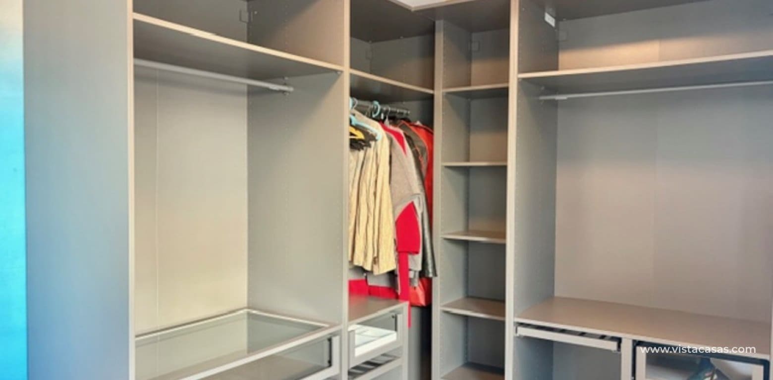 3 makuuhuone Huvila myytävänä paikassa Cabo Roig - 359 000 € (Ref: 9650653)