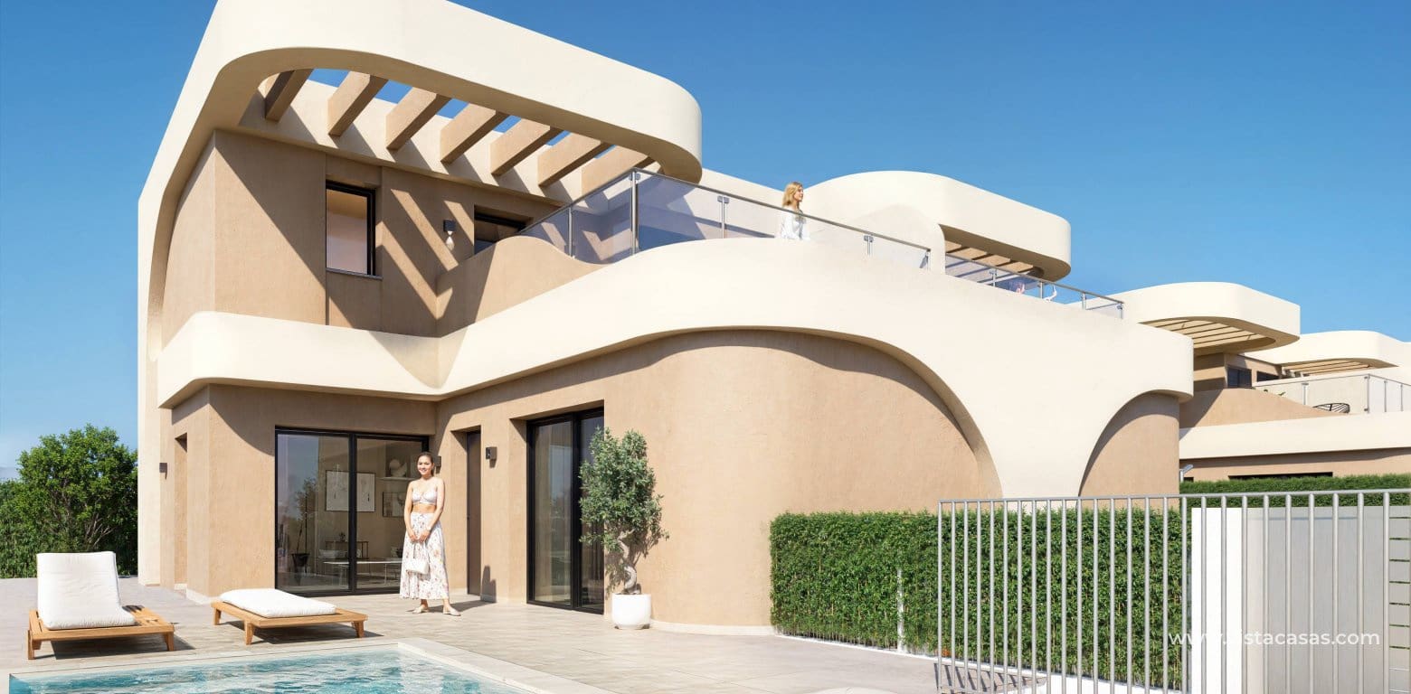 Chalet de 3 habitaciones en Daya Nueva en venta - 399.900 € (Ref: 9656727)