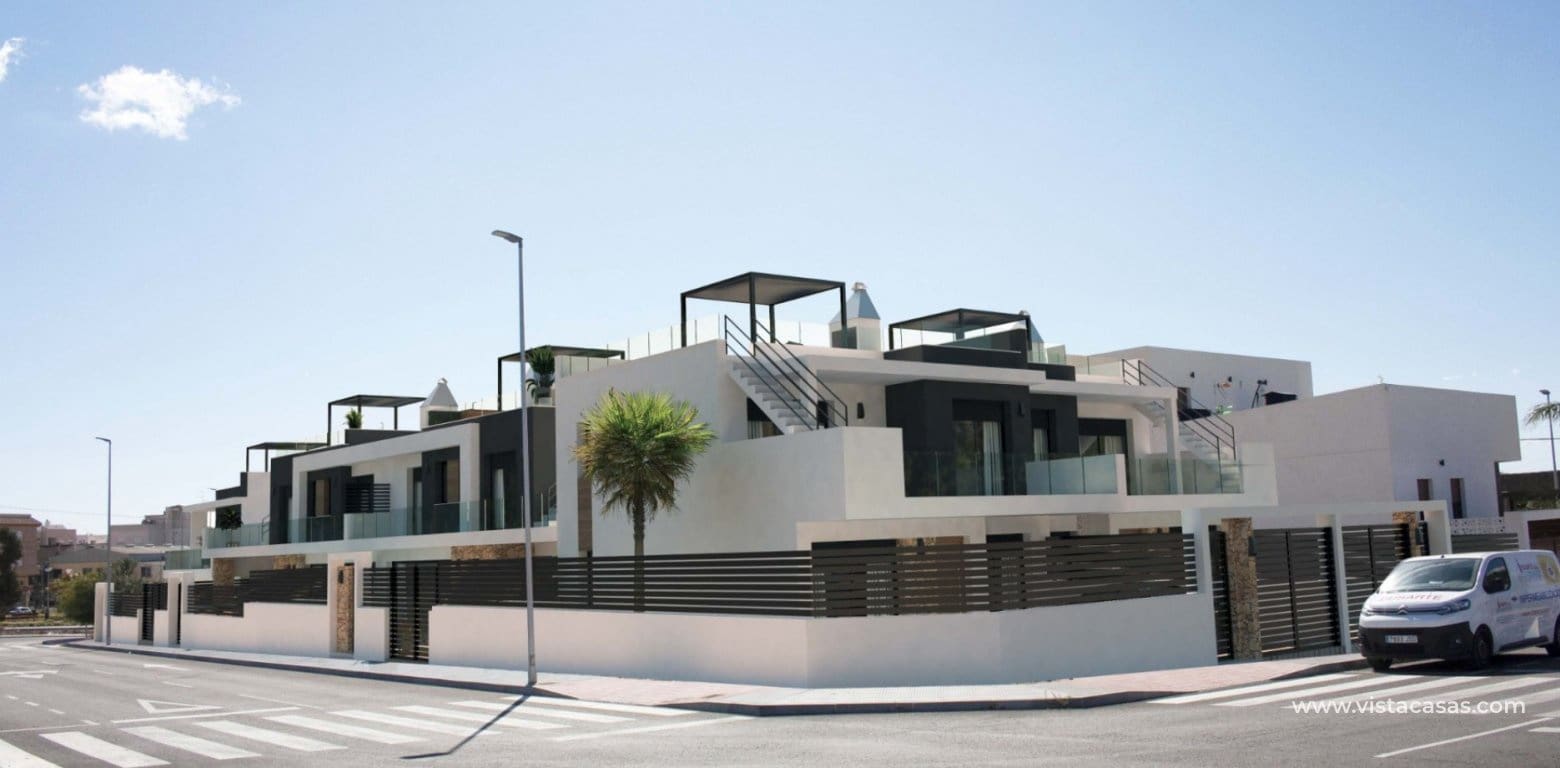 3 bedroom Townhouse for sale in Los Montesinos - € 366,000 (Ref: 9656743)