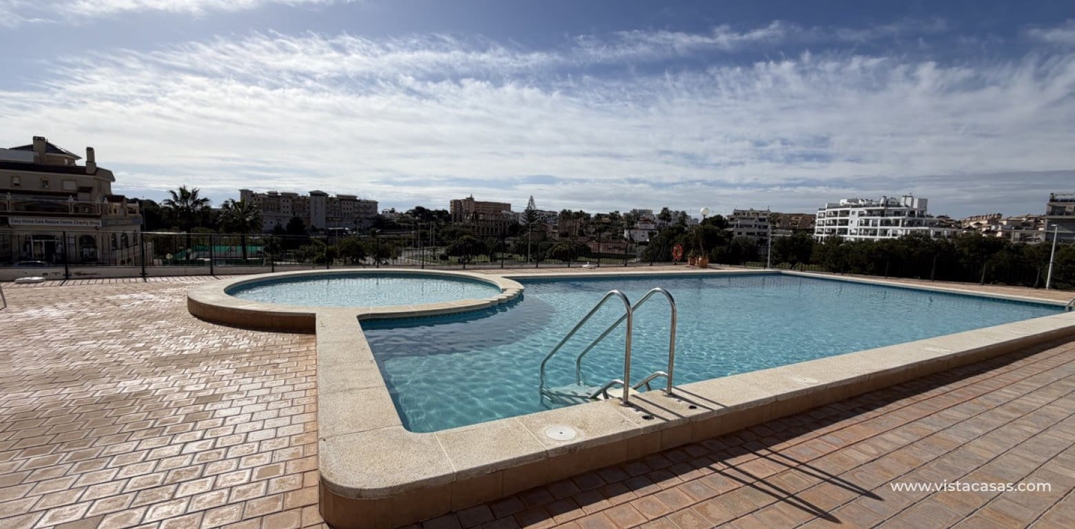 2 soveværelse Lejlighed til salg i La Zenia - € 175.000 (Ref: 9663238)