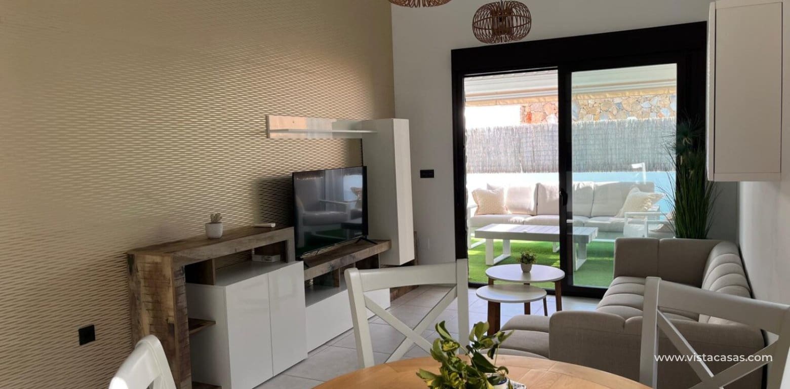 Chalet de 3 habitaciones en Cabo Roig en venta - 360.000 € (Ref: 9663239)