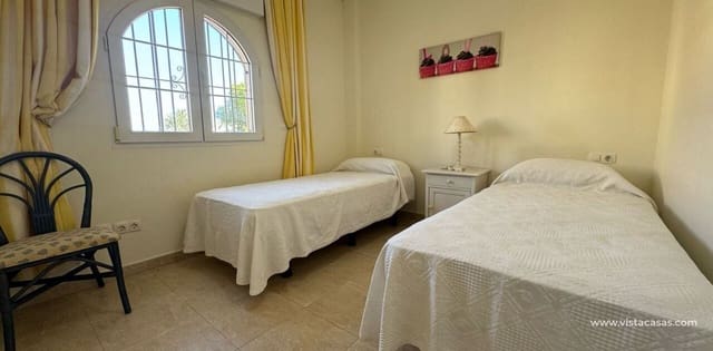 4 soverom Villa til salgs i Playa Flamenca, Orihuela - € 860 000 (Ref: 9663242)