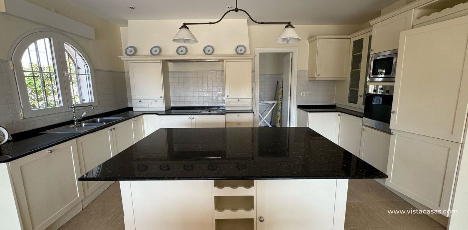 4 soverom Villa til salgs i Playa Flamenca - € 860 000 (Ref: 9663242)