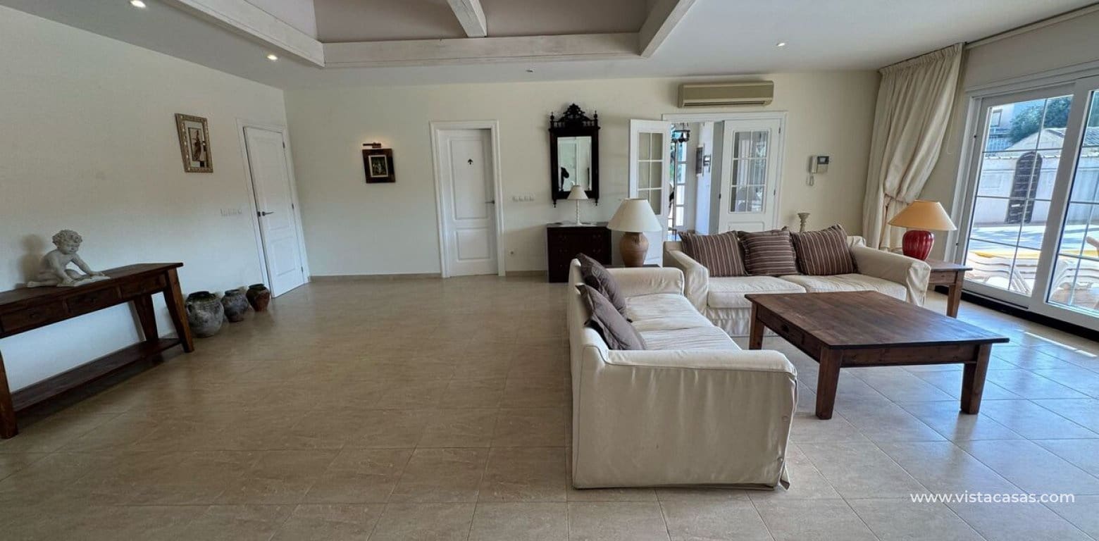 4 soverom Villa til salgs i Playa Flamenca - € 860 000 (Ref: 9663242)