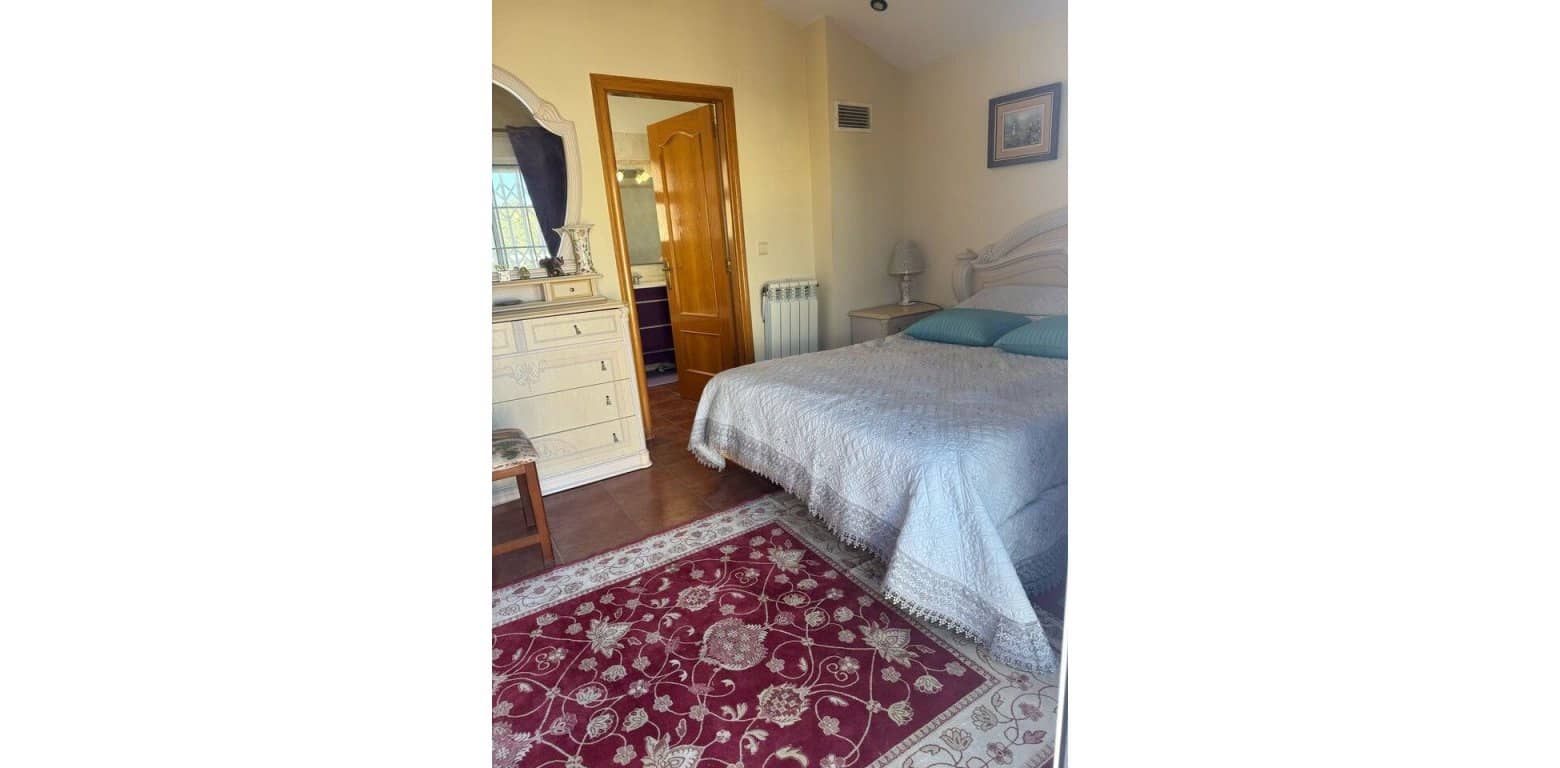 4 slaapkamer Villa te koop in Playa Flamenca - € 570.000 (Ref: 9663243)