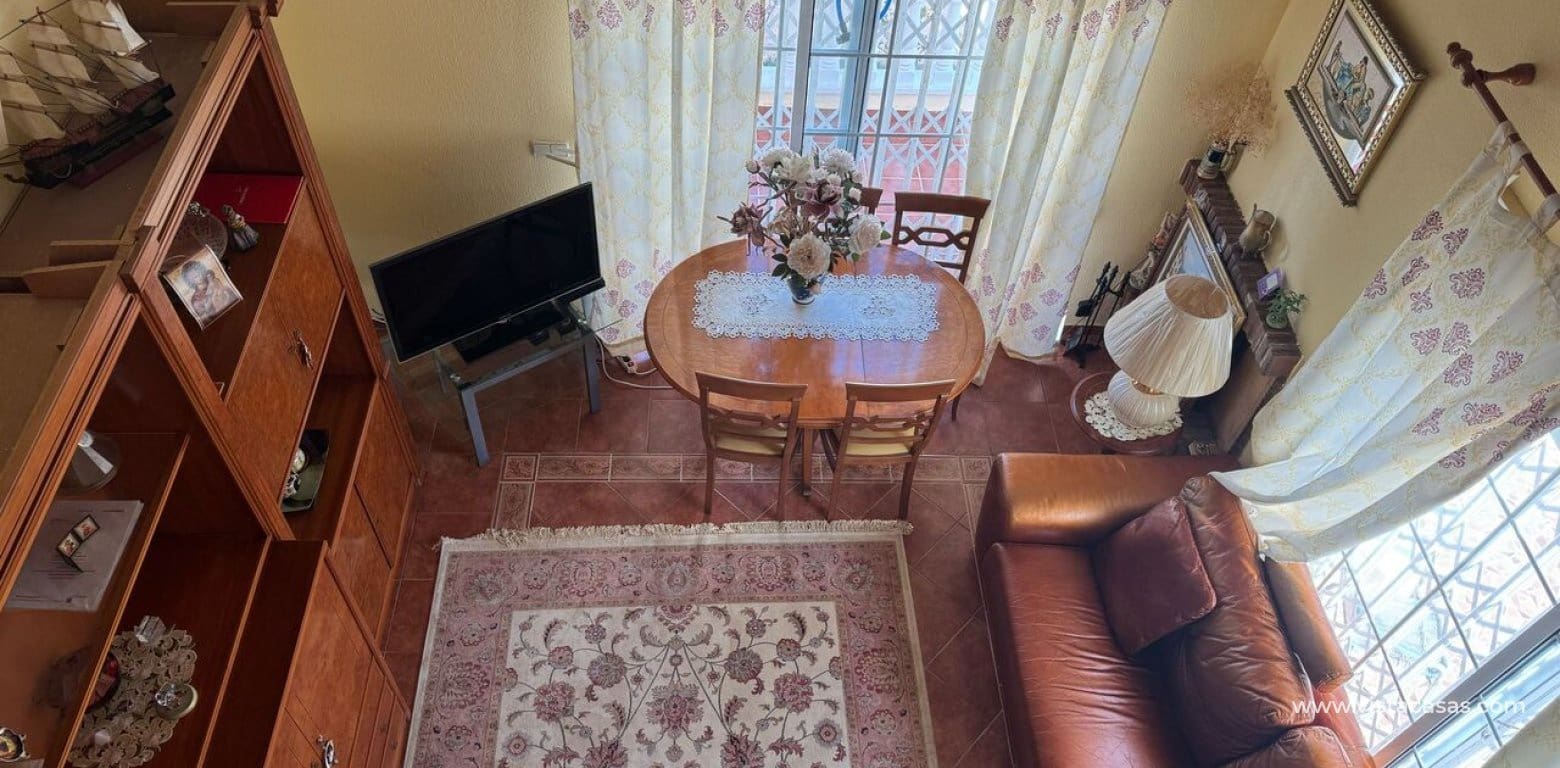 4 slaapkamer Villa te koop in Playa Flamenca - € 570.000 (Ref: 9663243)