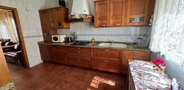 4 makuuhuone Huvila myytävänä paikassa Playa Flamenca, Orihuela - 570 000 € (Ref: 9663243)