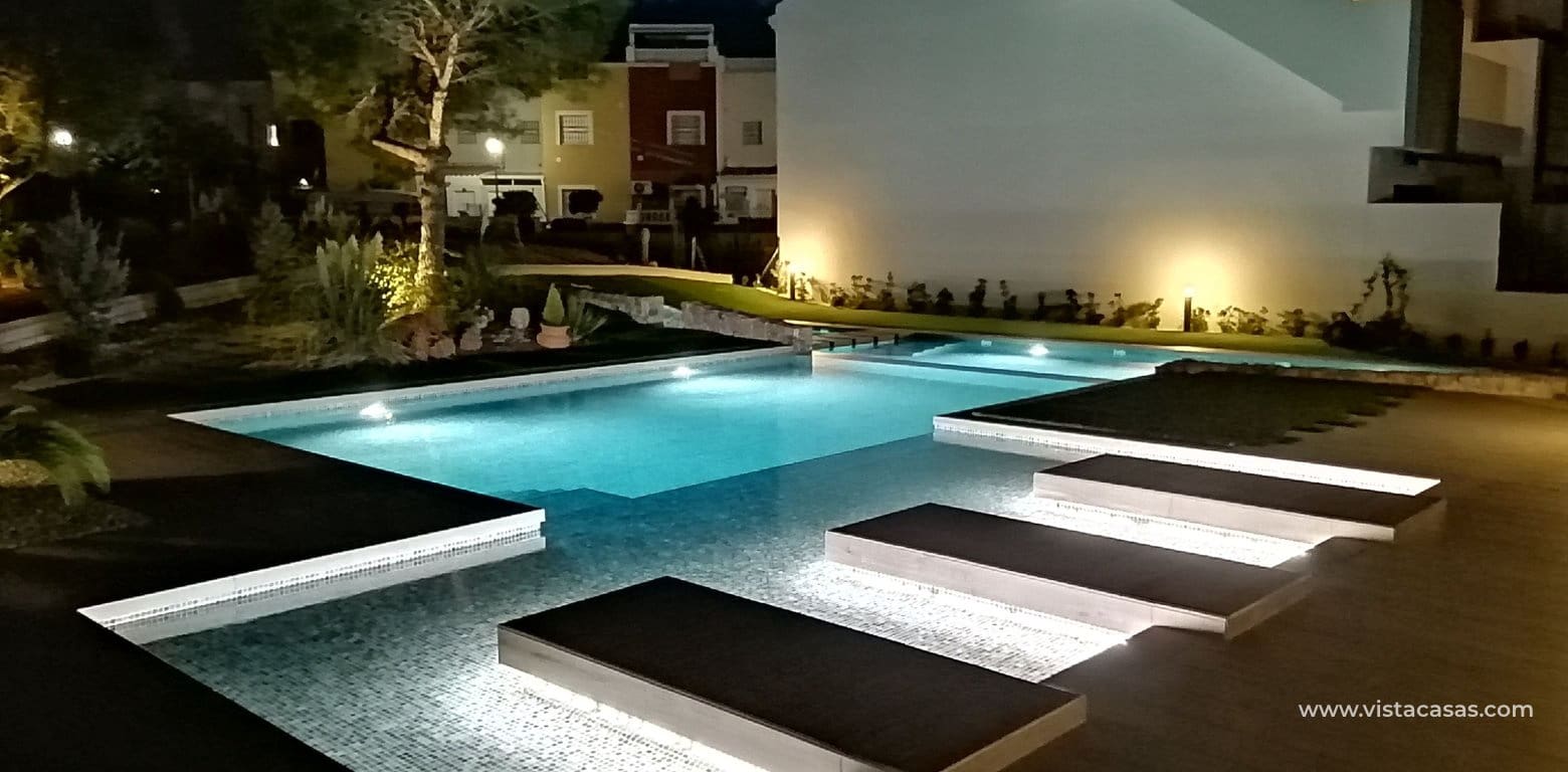 3 sovrum Lägenhet till salu i Los Balcones - 300 000 € (Ref: 9663246)